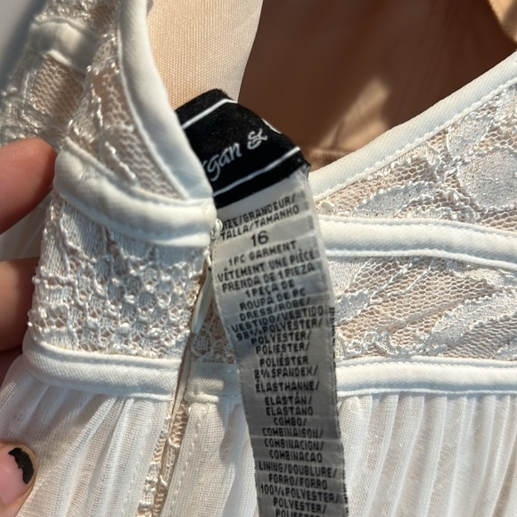 Ivory dress size 16 - Picture 6 of 6